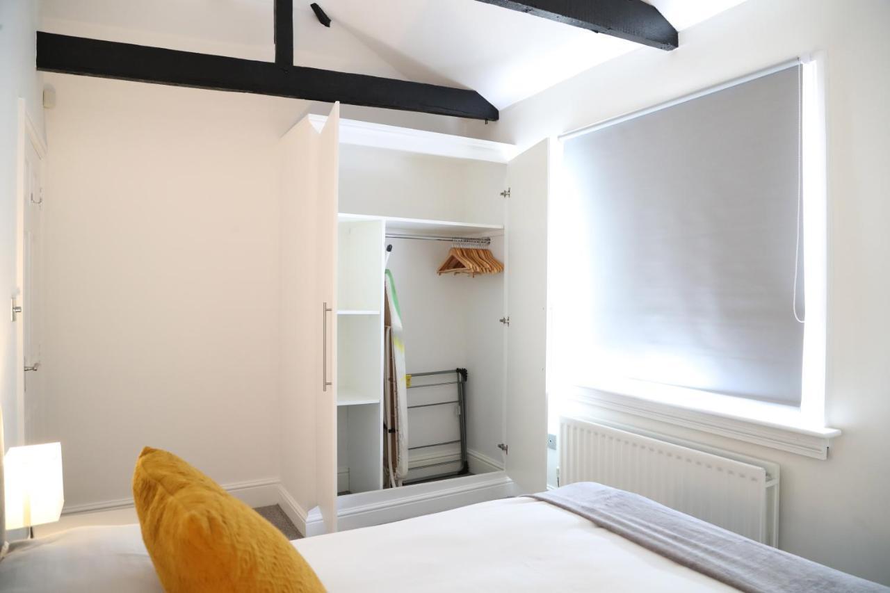 Letting Serviced Apartments - Guards View, Γουίνσδορ Εξωτερικό φωτογραφία